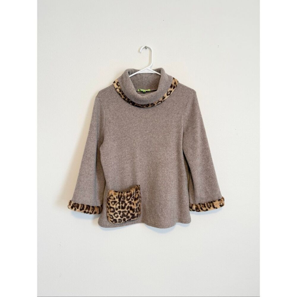 Y2K Cheetah Print Fur Trim Sweater